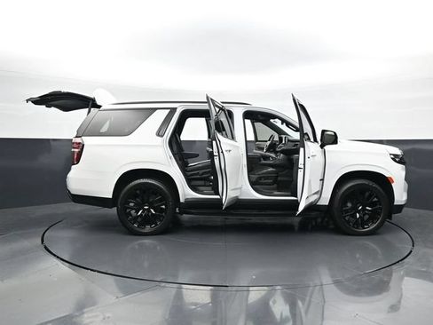 Used 2021 Chevrolet Tahoe RST w/ Luxury Package AWD/4WD image 52