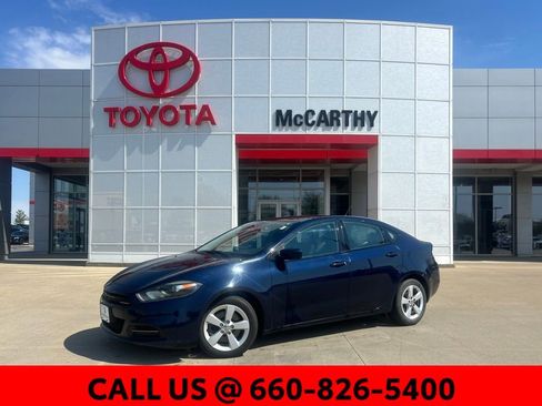 Used 2016 Dodge Dart SXT image 1