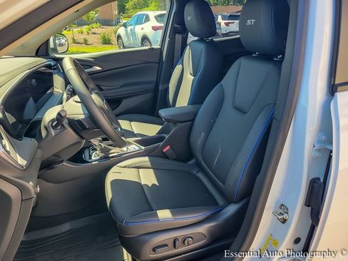 New 2026 Buick Encore GX Sport Touring w/ Comfort Package FWD image 10