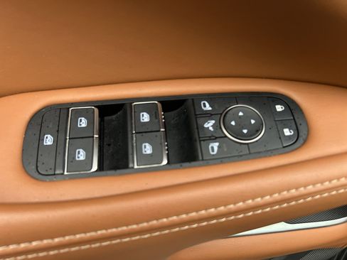 Used 2023 INFINITI QX60 Sensory w/ Vision Package image 23