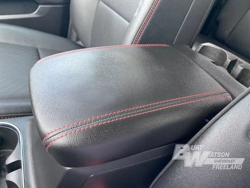Used 2024 GMC Canyon AT4X AWD/4WD image 25