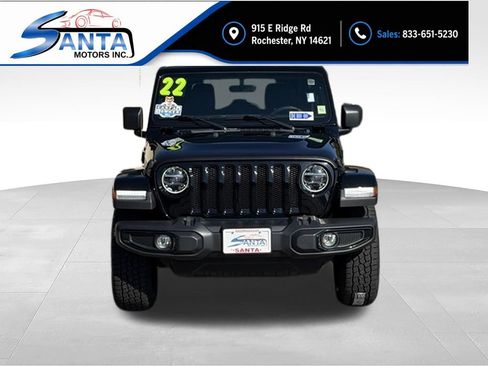 Used 2022 Jeep Wrangler Unlimited Sahara AWD/4WD image 2
