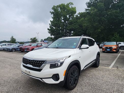 Used 2022 Kia Seltos Nightfall Edition AWD/4WD image 1