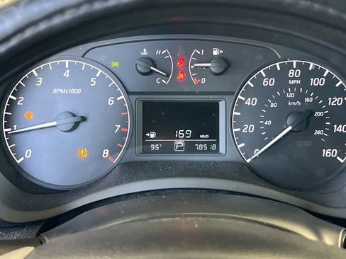 Used 2016 Nissan Sentra S FWD image 24