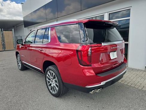 New 2026 GMC Yukon Denali w/ Denali Reserve Package AWD/4WD image 5