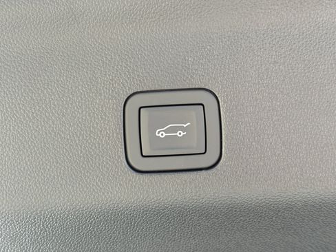 New 2026 Cadillac Escalade ESV Sport image 11