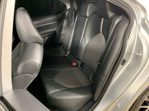 Used 2023 Toyota Camry SE w/ Convenience Package image 27