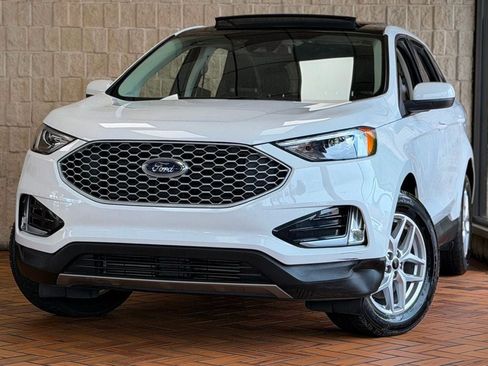 Used 2023 Ford Edge SEL w/ Convenience Package AWD/4WD image 2