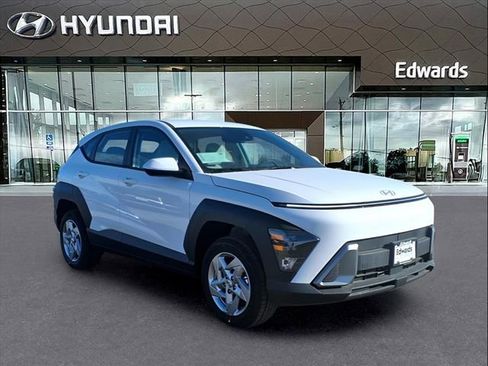 New 2026 Hyundai Kona SE image 11
