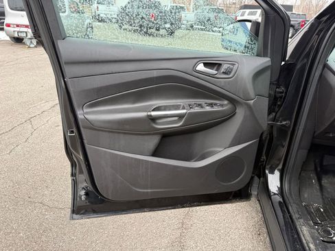 Used 2014 Ford Escape Titanium image 25