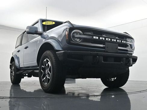 Certified 2024 Ford Bronco Outer Banks AWD/4WD image 31