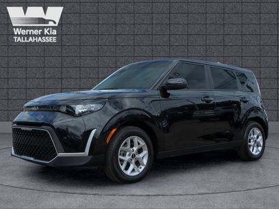 Certified 2025 Kia Soul LX w/ LX Technology Package