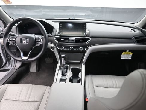 Used 2019 Honda Accord EX-L image 12