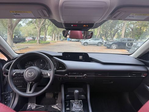 Used 2025 MAZDA MAZDA3 s image 27