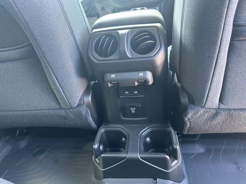 New 2025 Jeep Gladiator Willys image 49