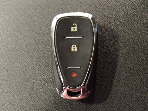 Used 2019 Chevrolet Equinox LT image 32