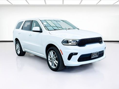 Used 2022 Dodge Durango GT image 3