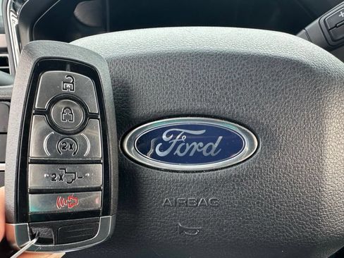 Used 2025 Ford F250 Lariat w/ Lariat Ultimate Package AWD/4WD image 58
