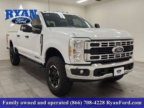 New 2026 Ford F250 XLT w/ Tremor Off-Road Package image 2