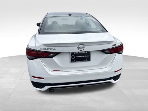 Used 2025 Nissan Sentra SR w/ SR Premium Package image 5