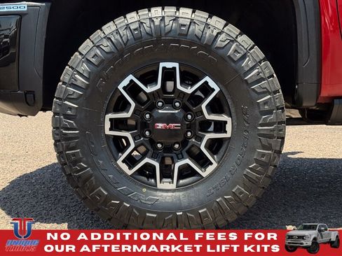 Used 2026 GMC Sierra 2500 AT4X AWD/4WD image 9