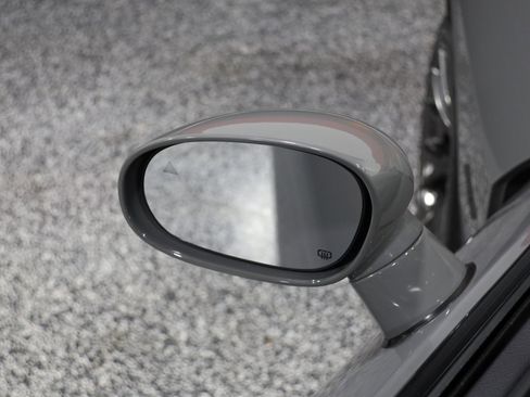 Used 2017 Dodge Challenger SRT image 56