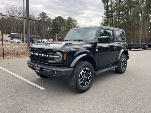 Certified 2022 Ford Bronco Outer Banks image 2