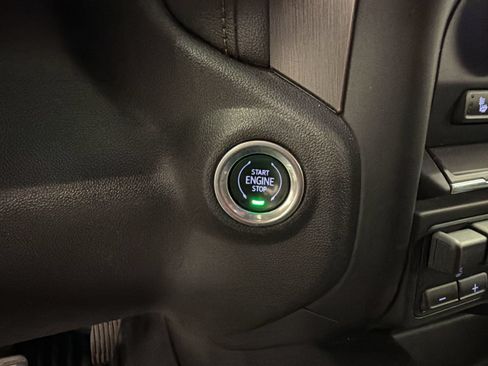 Used 2021 GMC Sierra 1500 AT4 AWD/4WD image 17