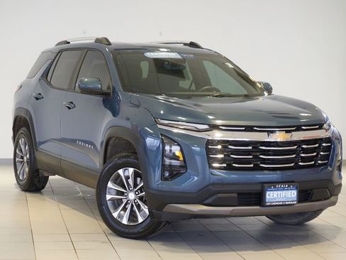 Certified 2025 Chevrolet Equinox LT w/ Convenience Package II image 3