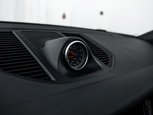 Certified 2018 Porsche Macan S image 15