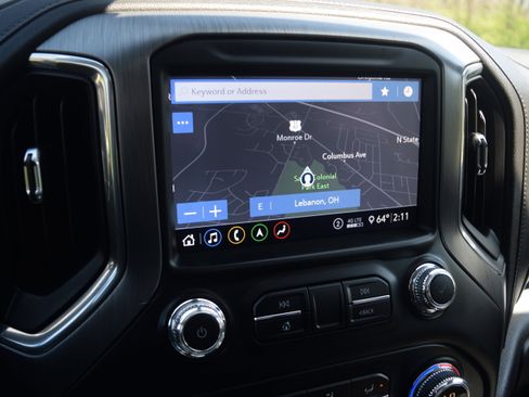 Used 2020 GMC Sierra 1500 Denali w/ Denali Ultimate Package AWD/4WD image 9
