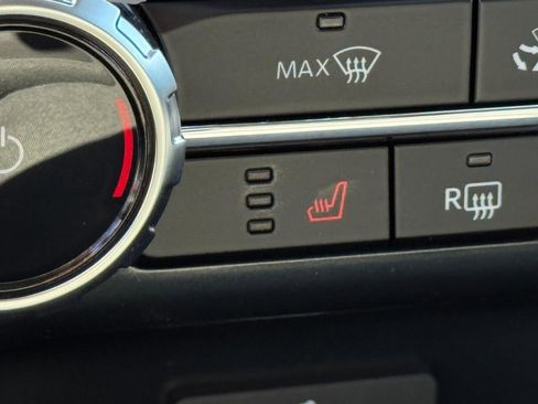New 2026 Ford Explorer Active AWD/4WD image 23
