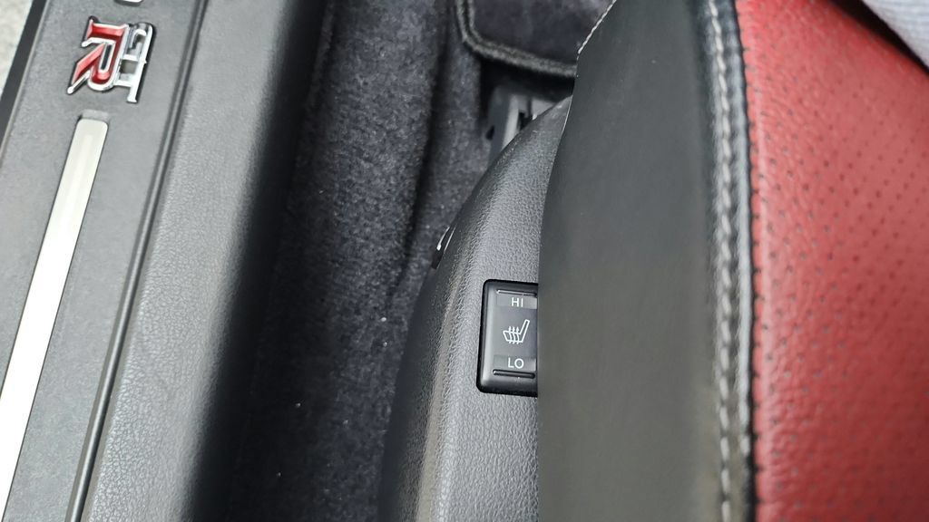 Used 2012 Nissan GT-R Black Edition AWD/4WD image 23