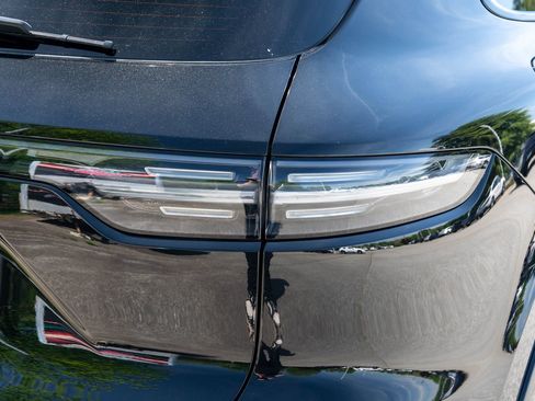 Certified 2023 Porsche Cayenne GTS AWD/4WD image 14