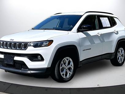 Used 2024 Jeep Compass Latitude