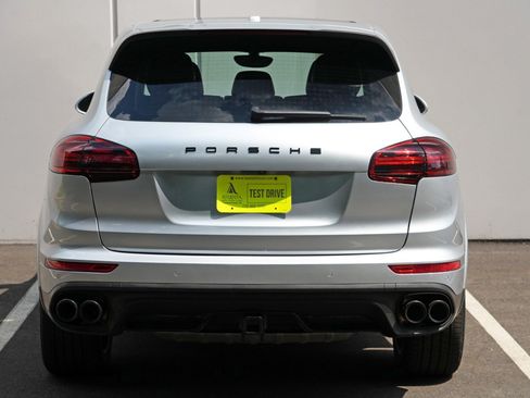 Used 2017 Porsche Cayenne Platinum Edition AWD/4WD image 50