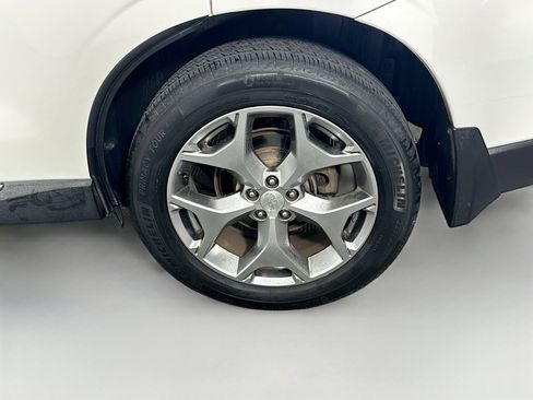 Used 2016 Subaru Forester 2.5i Touring w/ Eyesight & Navigation System AWD/4WD image 11