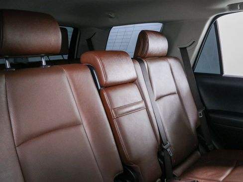 Used 2023 Toyota 4Runner Limited AWD/4WD image 29