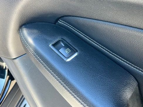 Used 2018 Mercedes-Benz GLE 350 4MATIC image 21