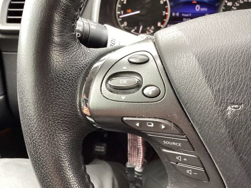 Used 2023 Nissan Murano SL w/ SL Moonroof Package FWD image 9