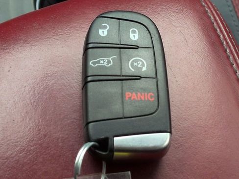 Used 2021 Dodge Durango R/T w/ Blacktop Package image 34