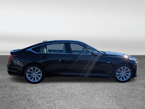 Certified 2022 Cadillac CT5 Luxury w/ Sun And Sound Package image 24