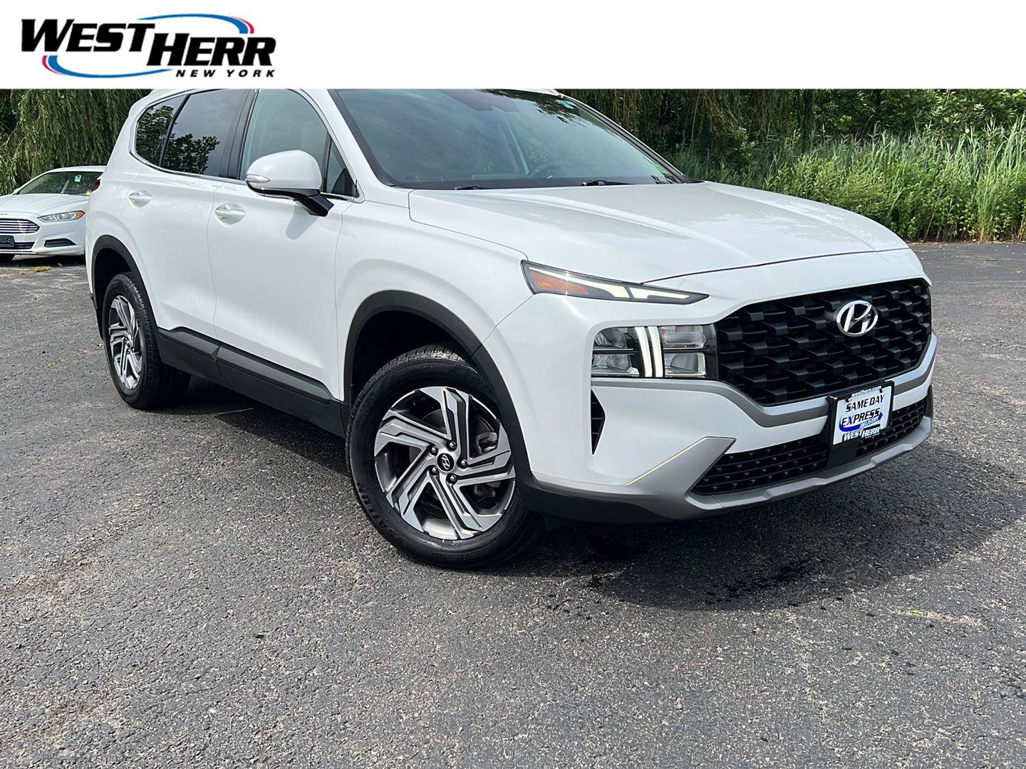 Used 2023 Hyundai Santa Fe SEL AWD/4WD image 1