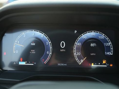 Used 2023 Jeep Grand Cherokee L Limited w/ Luxury Tech Group II RWD image 30
