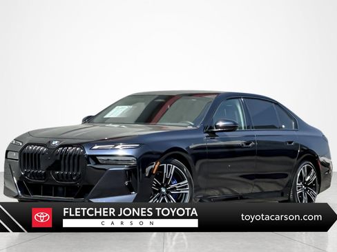 Used 2024 BMW 740i w/ Premium Package RWD image 1