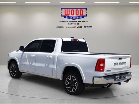 Used 2025 RAM 1500 Laramie AWD/4WD image 6