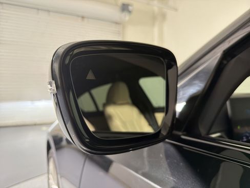 Used 2023 BMW 330i Sedan w/ Driving Assistance Package RWD image 22