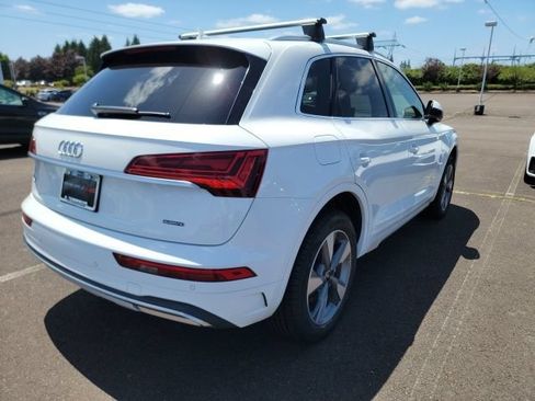 Used 2024 Audi Q5 2.0T Premium Plus w/ Premium Plus Package AWD/4WD image 2