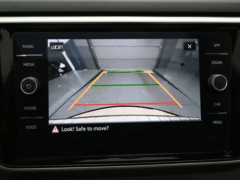 Used 2023 Volkswagen Atlas SE w/ Panoramic Sunroof Package AWD/4WD image 23