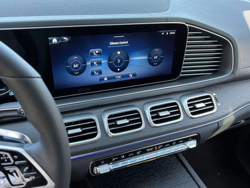 New 2026 Mercedes-Benz GLE 450 4MATIC Coupe image 19